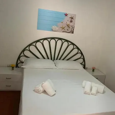 Le Gemme Di Mirto Lägenhetshotell 3*